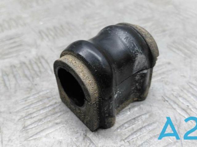 Втулка стабилизатора переднего, левая 4881547040 TOYOTA