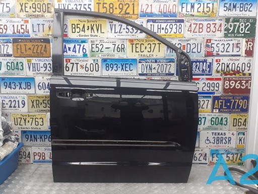 Пассажирская передняя дверь 4894916AG CHRYSLER