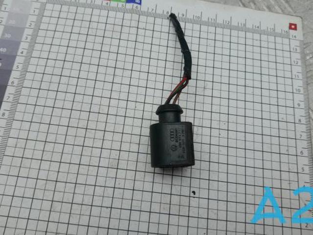 VAG 4B0973712 Разъем (фишка) заднего фонаря в наличии Николаев