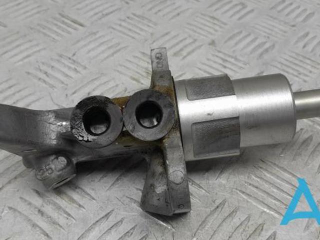 Цилиндр главный тормоза (гидротормозов) Ауди А6 C7