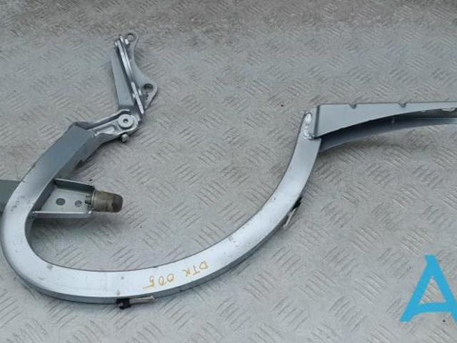 Детали багажника (петли и упор крышки) 4G5827302B VAG