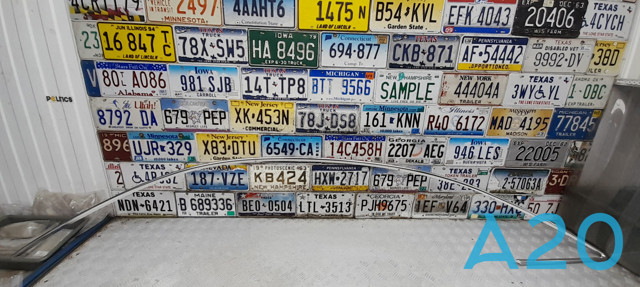 Молдинг крыши, левый 4G5853703F2ZZ VAG