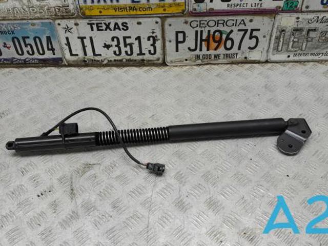 Амортизатор крышки багажника 4G8827851F VAG
