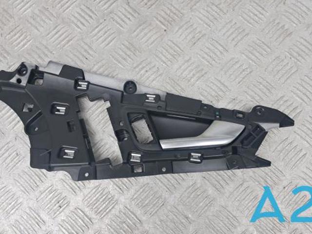 Ручка двери передней внутренняя правая 4G8837020A4PK VAG