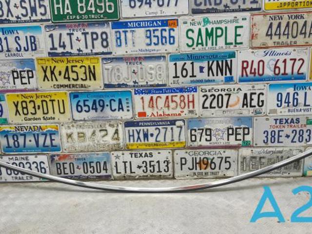 Молдинг крыши, левый 4G8853703A2ZZ VAG