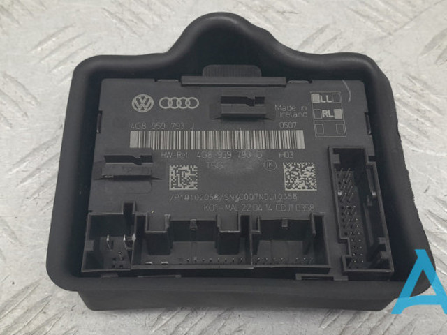 VAG 4G8959793J Блок комфорта передней двери в наличии Ровно