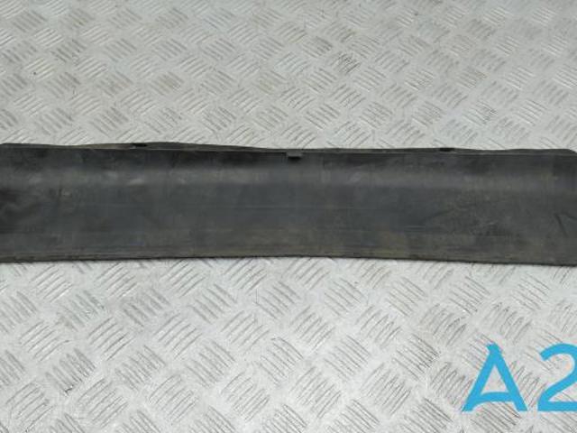 Нижний дефлектор радиатора 4KE121286C VAG