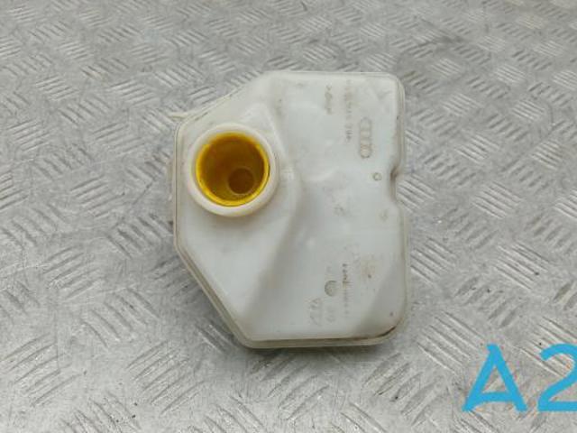 Бачек тормозной жидкости 4KE611301B VAG