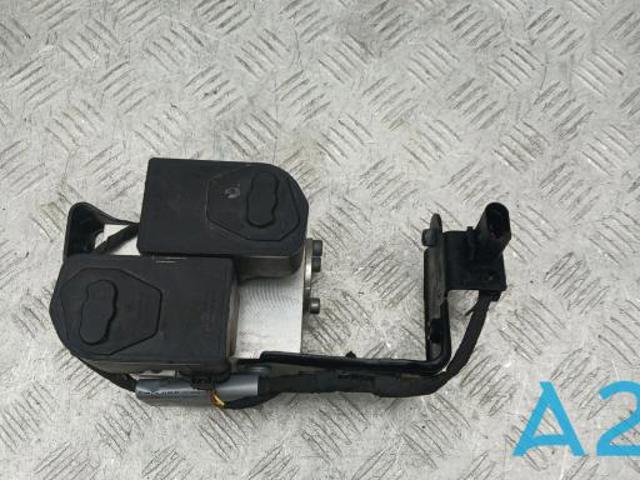 Кран отопителя 4KE816102A VAG