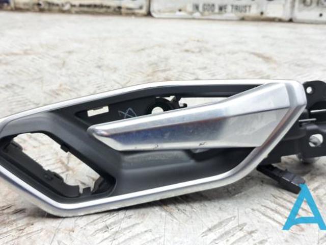 VAG 4KE837020A6PS Ручка двери задней внутренняя правая в наличии Одесса