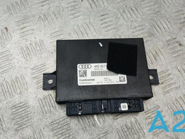ЭБУ двигателем 4KE907558C VAG