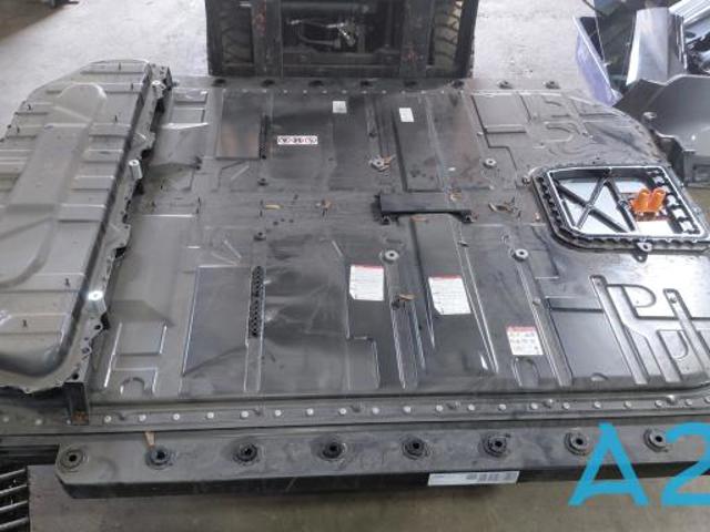 Батарейный модуль электромобиля 4KE915910BE VAG