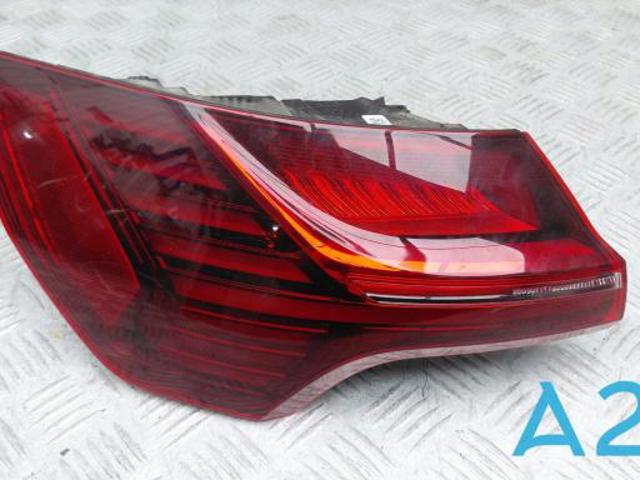 Задняя левая внешняя фара 4KE945091C VAG