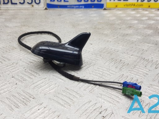 Антенна автомобильная 4L0035503MGRU VAG