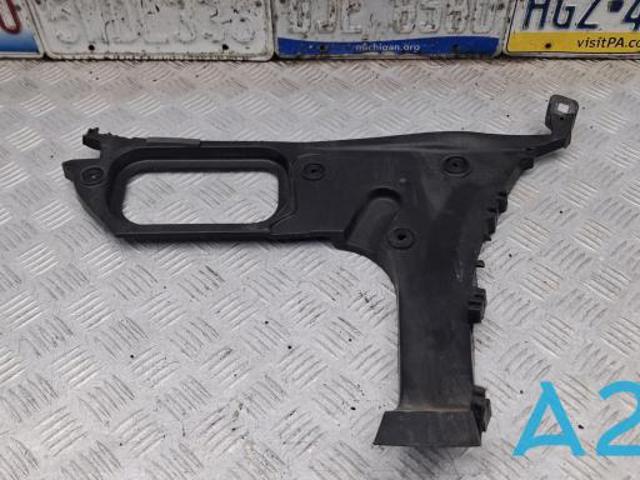 Направляющая заднего бампера, левая 4L0807453A VAG