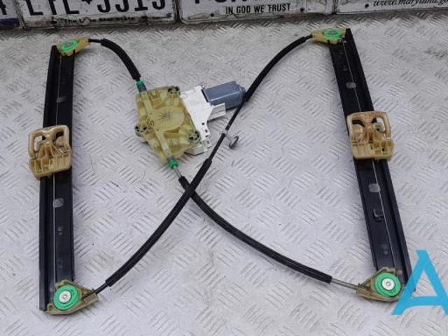 Стеклоподъемник левой задней двери 4L0839461A VAG