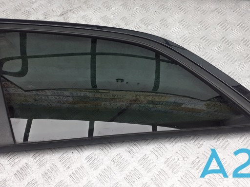 Стекло кузова/багажного отсека, левое 4L0845299SNVB VAG
