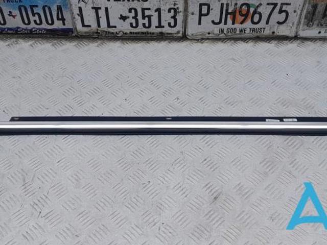 4L0853763E2ZZ VAG Молдинг стекла заднего левый купить в Хмельницкий