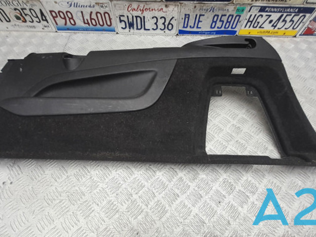 Облицовка багажного отсека, правая 4L0863888BTPL VAG