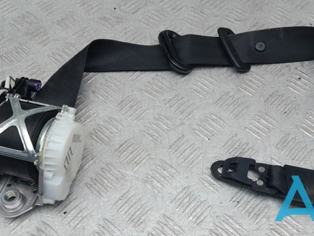Ремень безопасности передний правый 4L1857706AV04 VAG