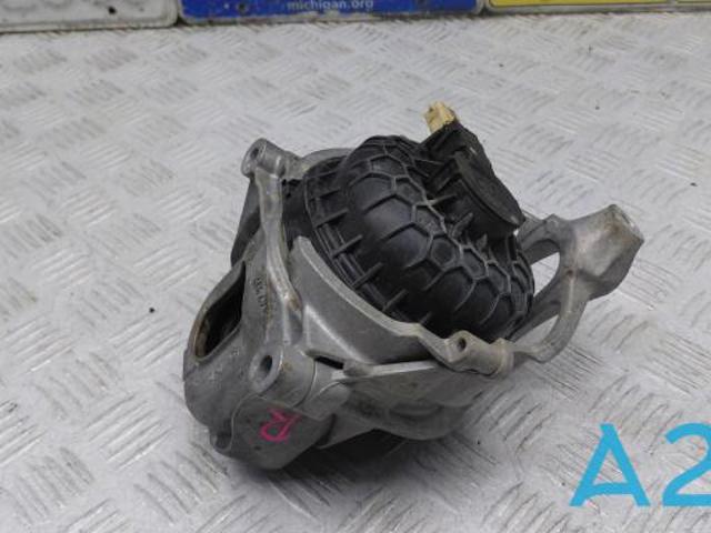 4M0199372FE VAG Правая подушка двигателя купить в Украина