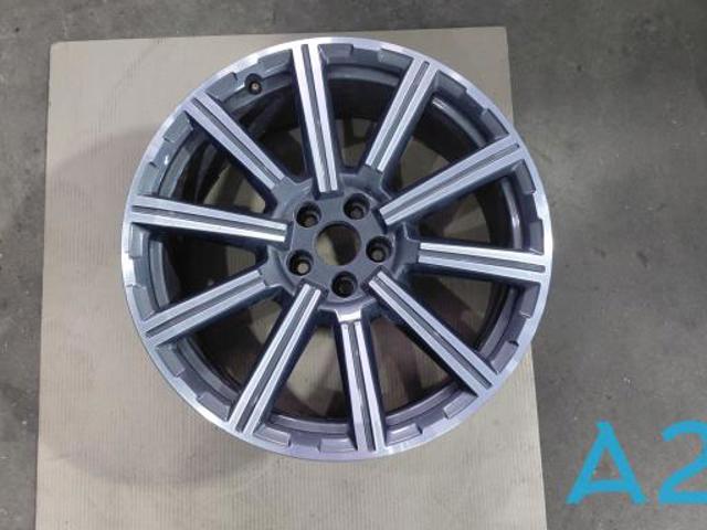 Диски на авто 4M0601025AE VAG
