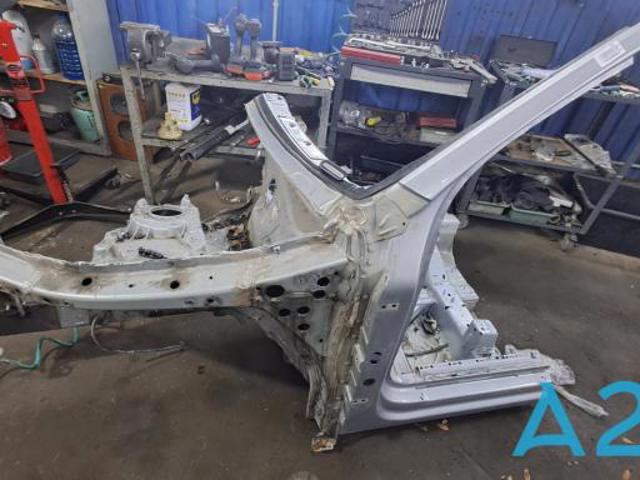 4M0805151 VAG Арка крыла переднего левого купить в Днепр