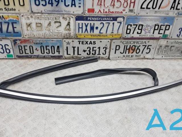 4M0837431B купить Ужгород
