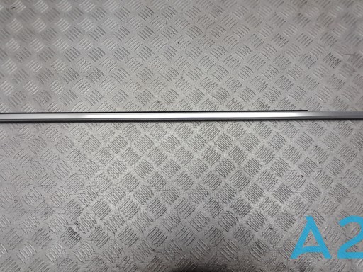 4M08537643Q7 VAG Молдинг стекла заднего правый купить в Львов