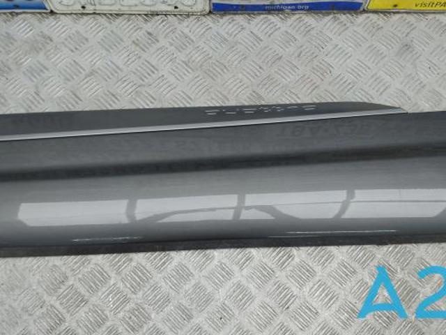4M0853969GGRU VAG Молдинг двери задней левой нижний купить в Полтава