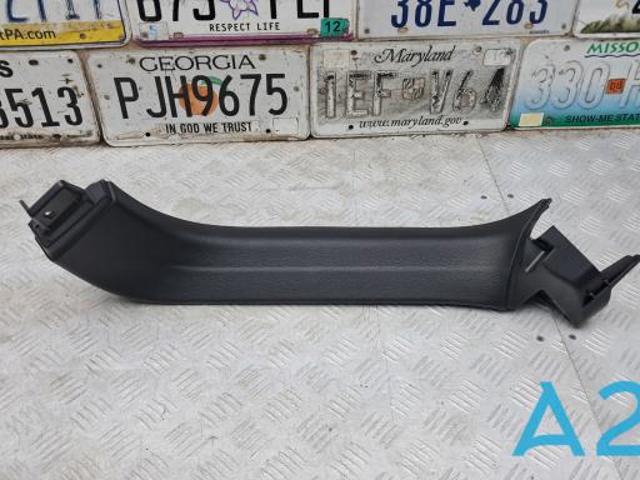 Обшивка-облицовка крышки багажника 4M0867608D4PK VAG