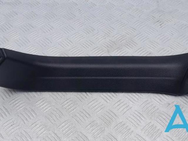4M0867608D4PK VAG Обшивка (облицовка) крышки багажника (двери 3/5-й задней) купить в Харьков