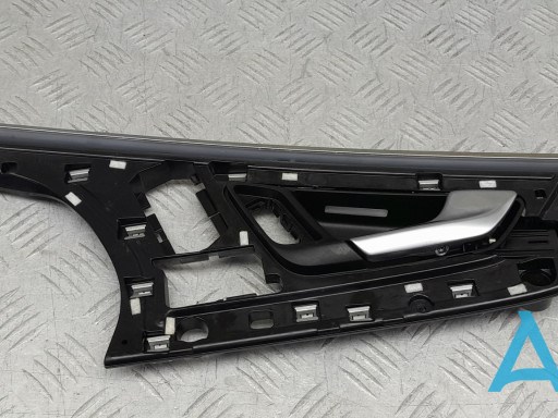 Ручка двери передней внутренняя правая 4M0868078B VAG