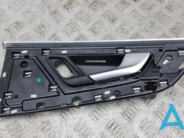 4M0868094B VAG Ручка двери задней внутренняя правая купить в Чернигов