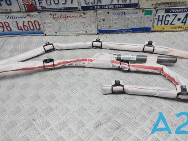 AIRBAG, шторка боковая правая 4M0880742H VAG