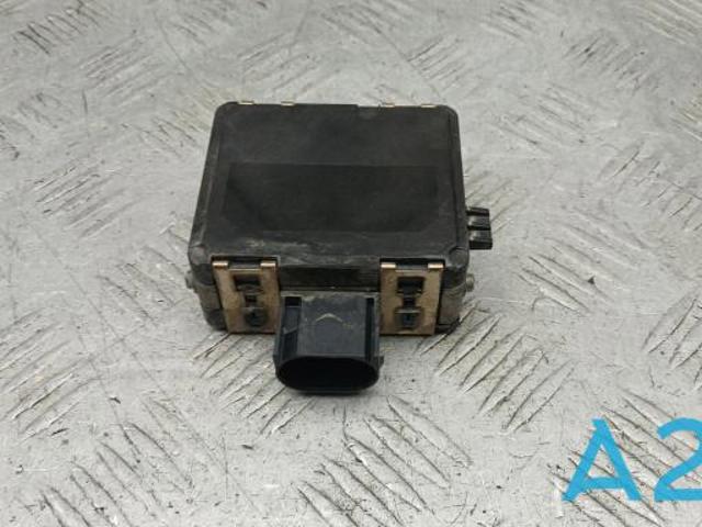 Датчик контроля мертвой зоны, задний 4M0907566G VAG