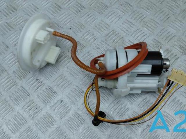 Насос погружной в баке 4M0919087F VAG
