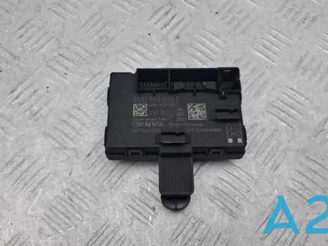 4M0959595E Блок комфорта задней двери купить Харьков