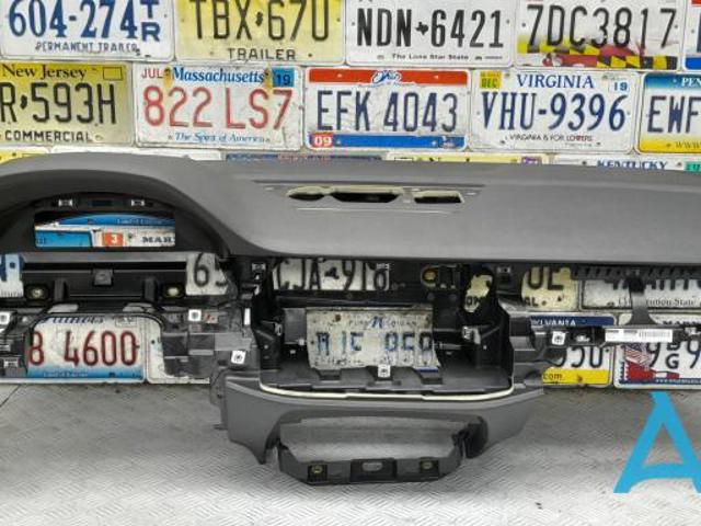 Панель салона передняя "торпедо" 4M1857001H24A VAG