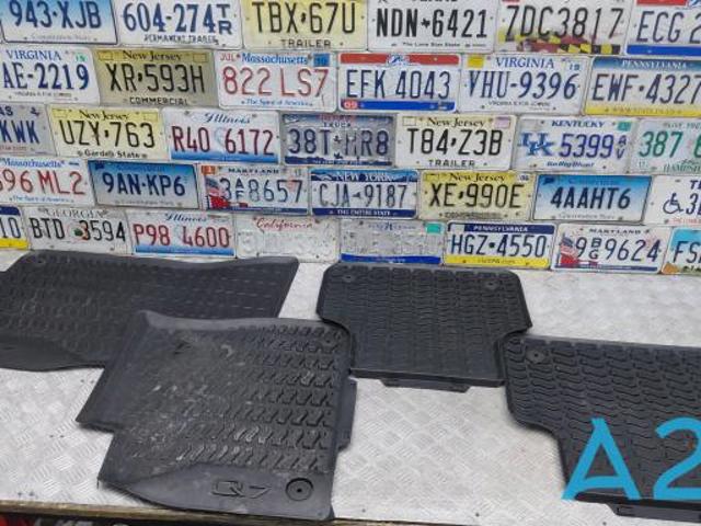 VAG 4M1863011CQA5 Коврики в наличии Ирпень
