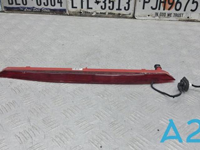Задние стопы 4M8945097 VAG