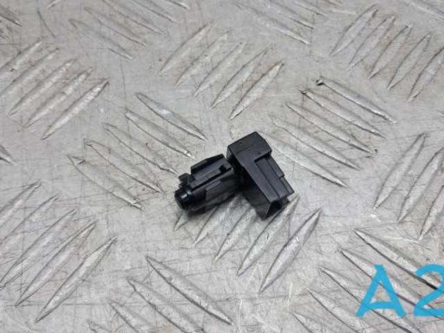 Датчик температуры воздуха в салоне 4N0820541 VAG