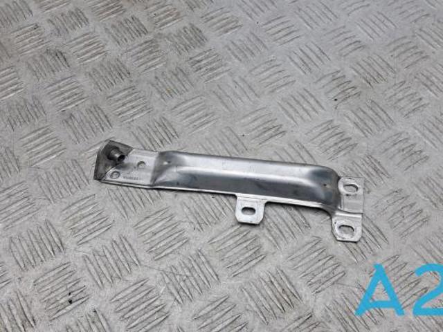 Крепление бампера 51117158893 BMW