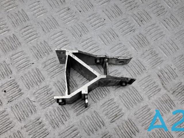 51117357215 BMW Кронштейн усилителя переднего бампера купить в Николаев