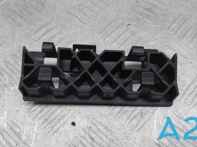 Абсорбер бампера переднего 51117436596 BMW