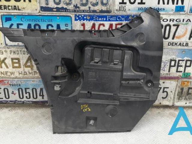 51127184767 BMW Кронштейн бампера заднего левый купить в Николаев
