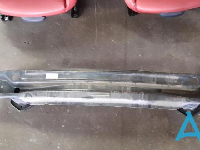 Буфер бампера заднего 51127285516 BMW
