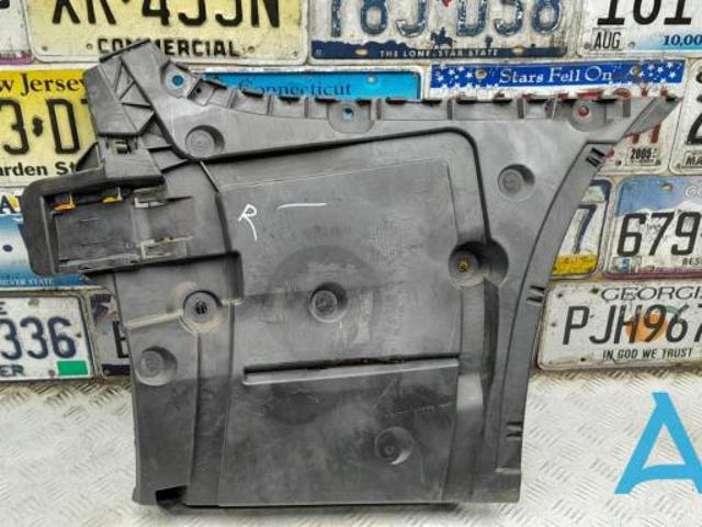 51127387300 BMW Кронштейн бампера заднего правый купить в Черновцы