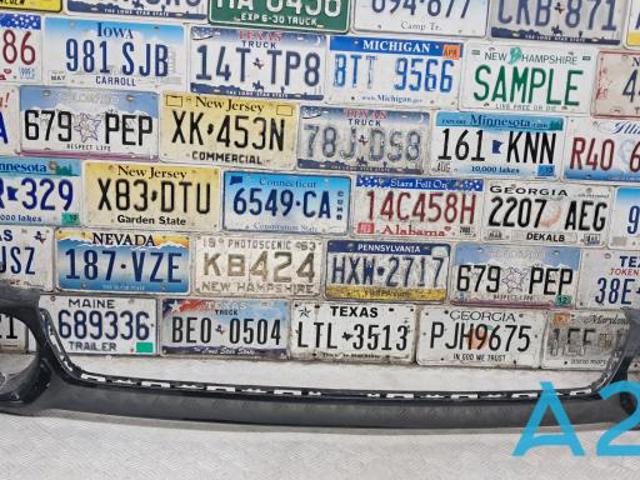Молдинг бампера заднего, центральный 51127414309 BMW
