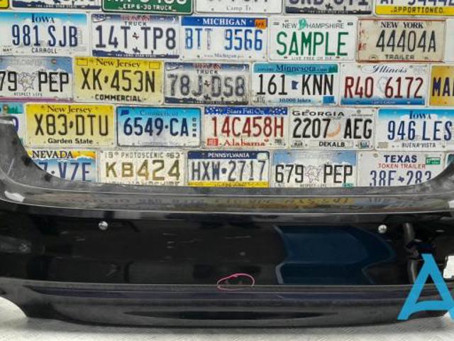 Бампер задний 51127475599 BMW
